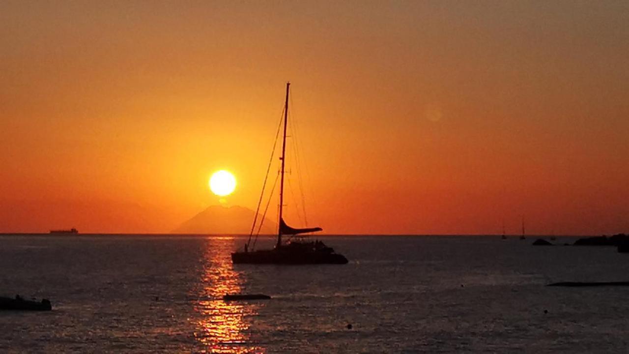 Le Casette Sul Mare Capo Vaticano Exterior foto