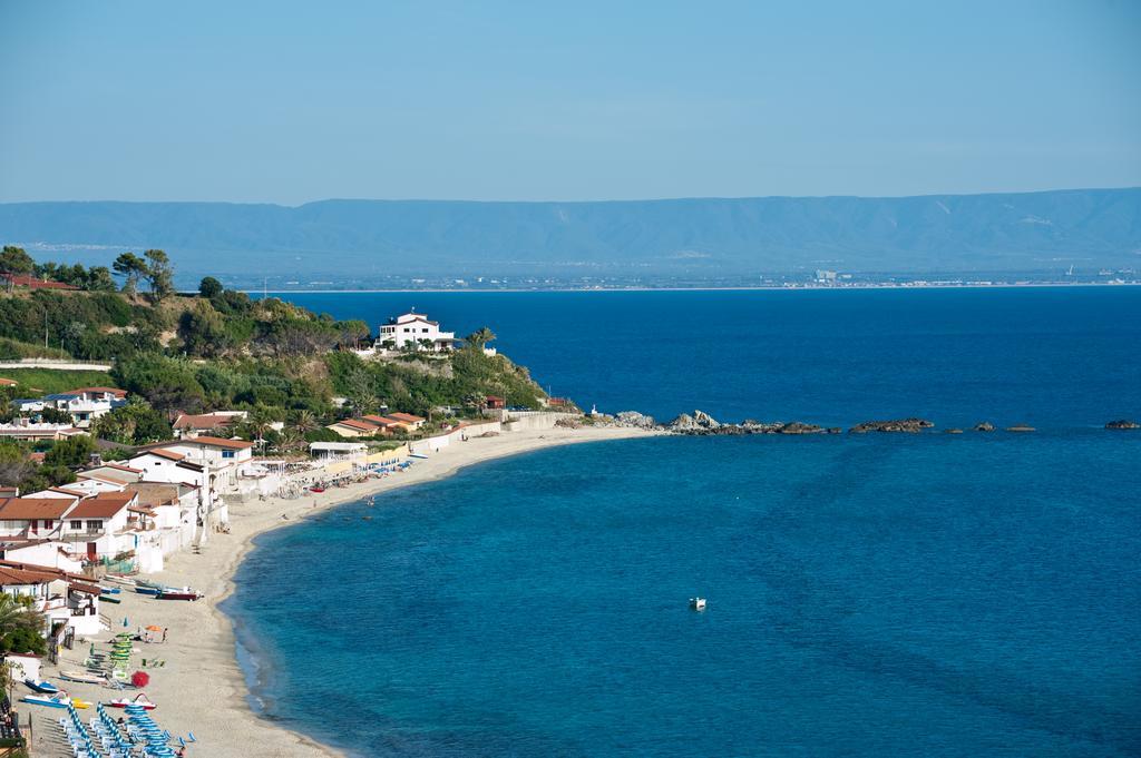 Le Casette Sul Mare Capo Vaticano Exterior foto